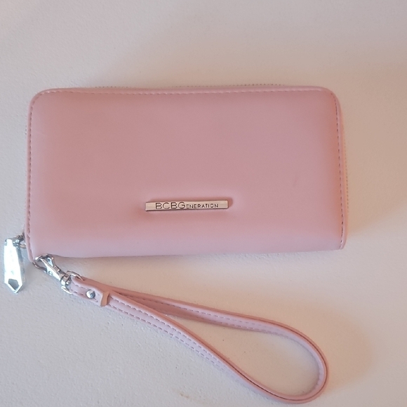 BCBGeneration Handbags - BCBGeneration Soft Pink Wristlet Clutch